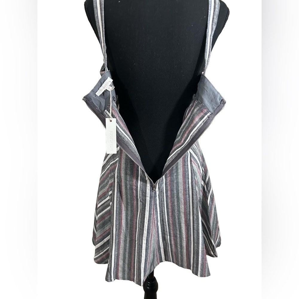 NWT OLIVACEOUS STRIPED DRESS - Picture 3 of 8